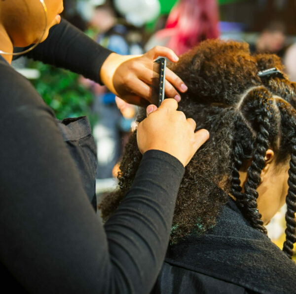 ccoiffeuse pour cheveux afro